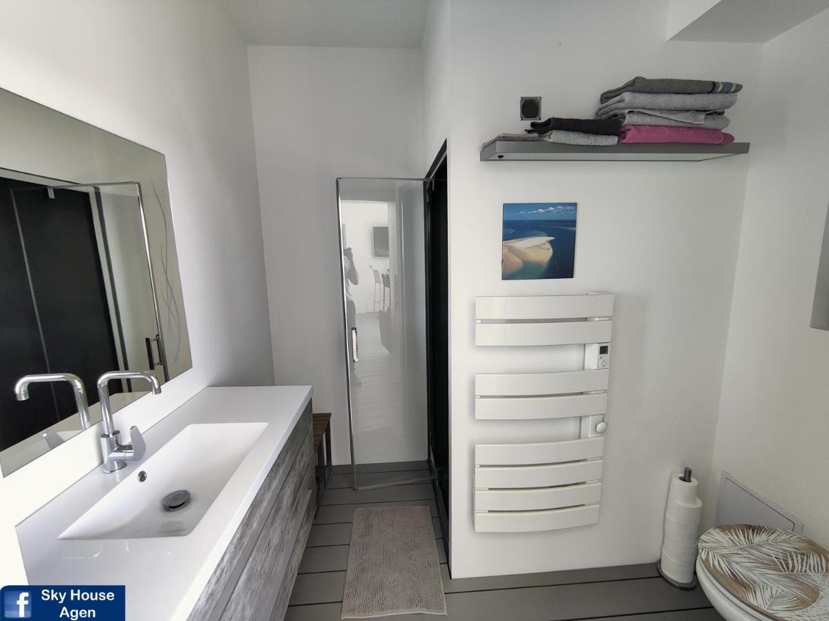 Piscine Chauffee Et Spa Jacuzzi Privatif Terrasse Sans Vis A Vis ,,,Sky House Agen,,, Exterior foto